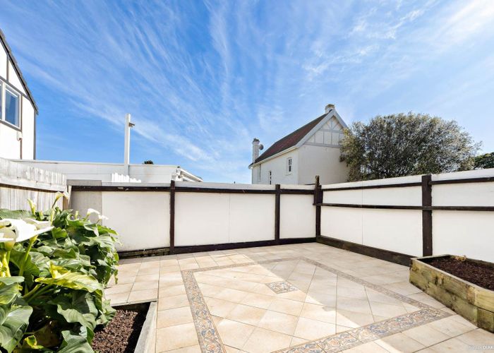  at 2/45 Astley Avenue, New Lynn, Waitakere City, Auckland