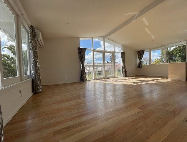  at 71 Tiroroa Avenue, Te Atatu South, Waitakere City, Auckland