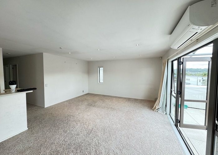  at 20/92 Bush Road, Albany, North Shore City, Auckland