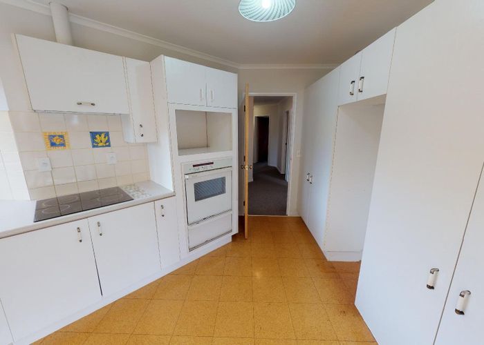  at 9b Churchill Avenue, Hokowhitu, Palmerston North, Manawatu / Whanganui
