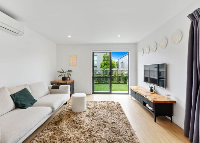  at 12 Otaimako Place, Mangere, Manukau City, Auckland