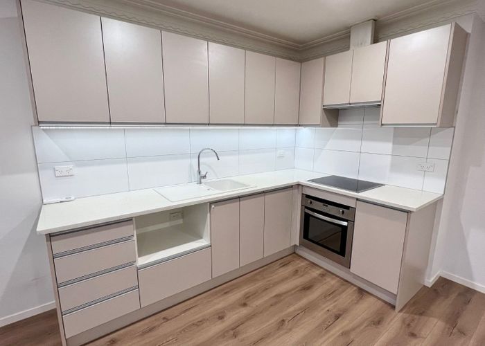  at 4/34 Campbell Road, Onehunga, Auckland City, Auckland