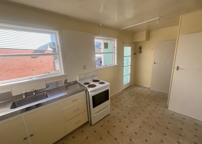  at 1/48C Merton Street, Trentham, Upper Hutt, Wellington