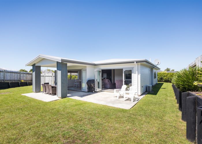  at 9 Poplar Grove, Feilding, Feilding