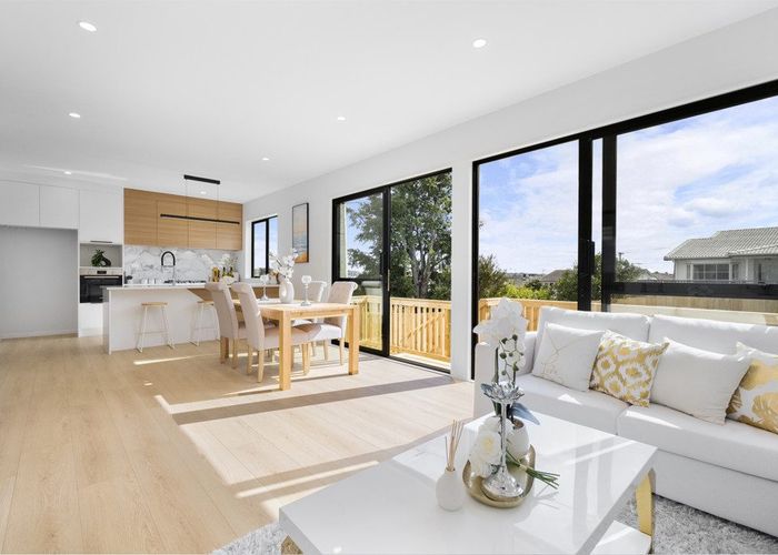  at 16D Exmouth Road, Northcote, North Shore City, Auckland