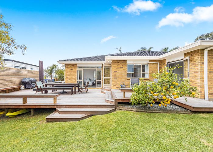  at 30 Vermeer Place, West Harbour, Waitakere City, Auckland