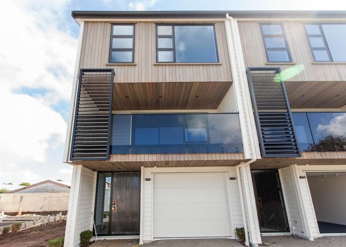  at 6/22 Oak Street, Royal Oak, Auckland City, Auckland