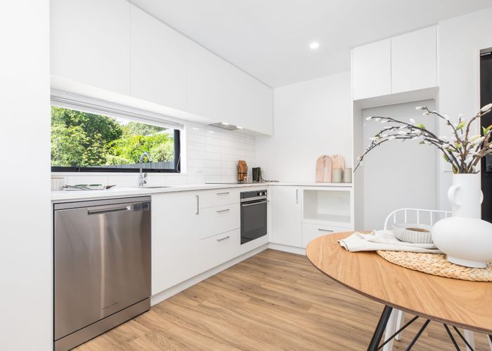  at 2/39 Waltham Road, Sydenham, Christchurch City, Canterbury