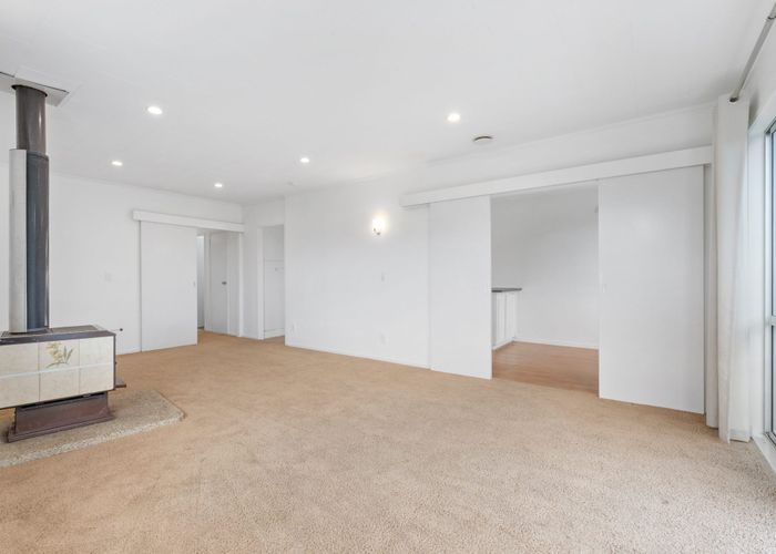  at 69 Vandeleur Ave, Birkdale, North Shore City, Auckland