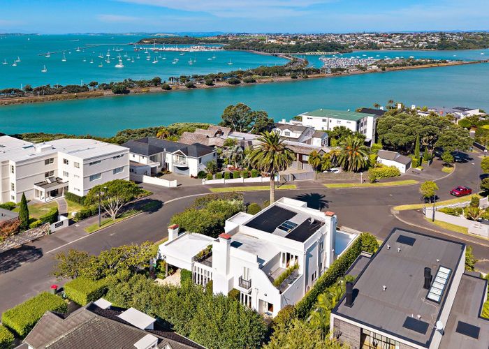  at 3 Crescent Road, Parnell, Auckland City, Auckland