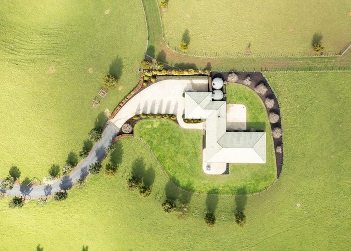  at 41 Downs Road, Papakura