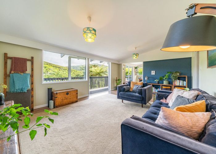  at 19 Stratton Street, Normandale, Lower Hutt