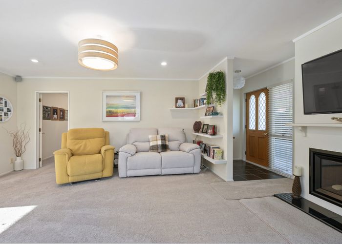  at 10 Barraud Place, Pukehangi, Rotorua