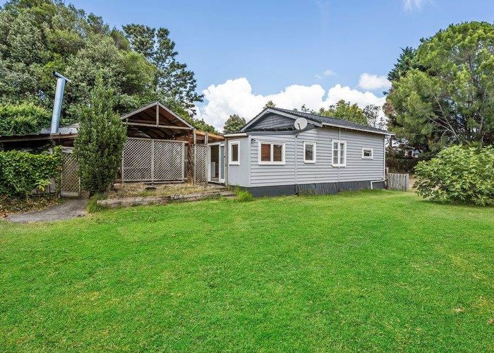  at 11 Leonard Road, Mount Wellington, Auckland