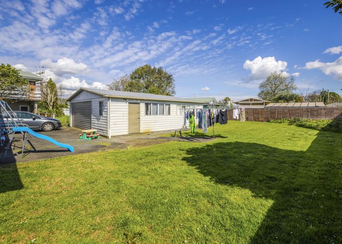  at 51 President Ave, Papakura, Papakura, Auckland