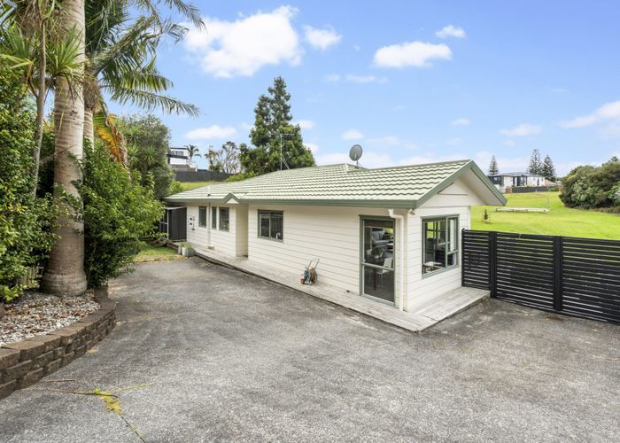  at 22a  Silverton Avenue, Wai O Taiki Bay, Auckland City, Auckland
