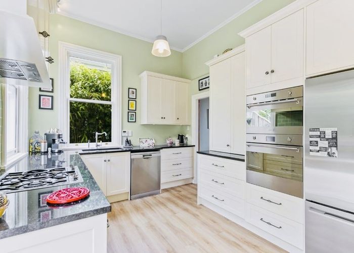  at 13 Paisley Tce, Karori, Wellington, Wellington