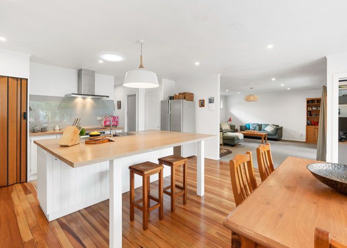  at 124 West Street, Greytown