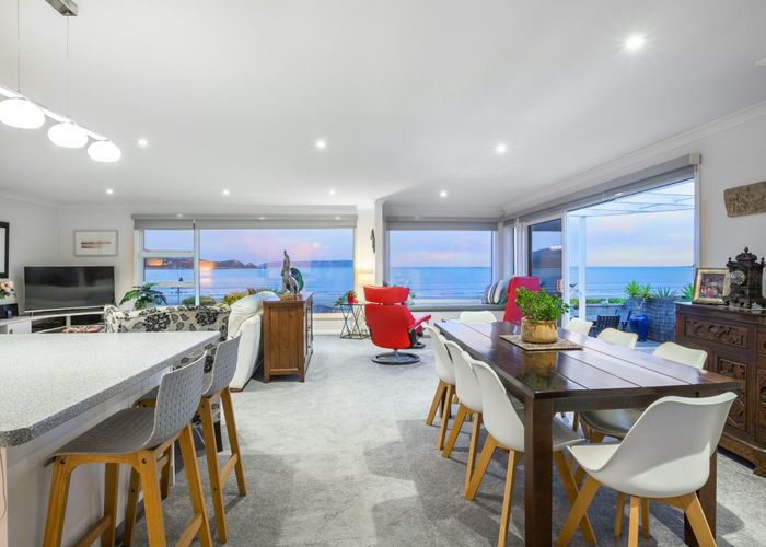  at 6 South Beach Road, Plimmerton, Porirua, Wellington