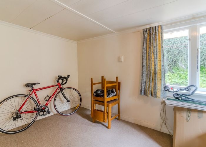  at 7 Kellas Street, Macandrew Bay, Dunedin, Otago
