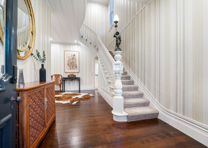  at 3 Eastbourne Road, Remuera, Auckland