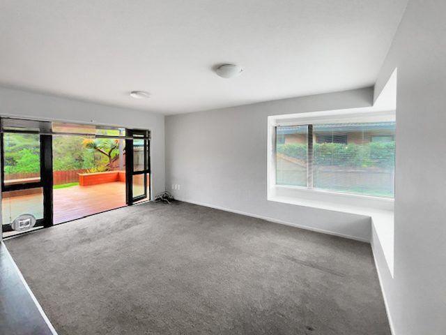  at 4/18 Roanoke Way, Albany, Auckland