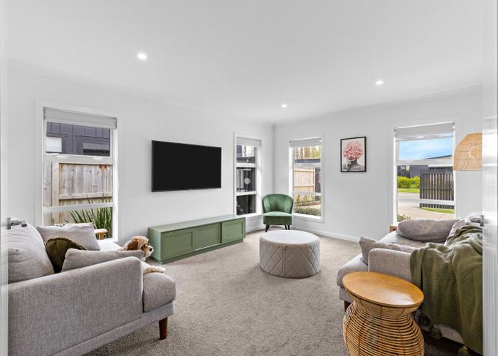  at 31 Freedom Drive, Kelvin Grove, Palmerston North, Manawatu / Whanganui