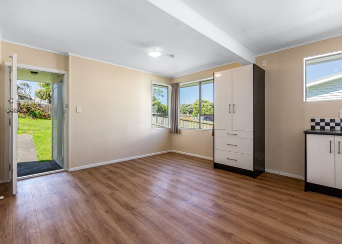  at 18 Stipulate Place, Ascot Park, Porirua