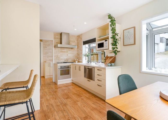  at 21B Mahara Avenue, Birkenhead, North Shore City, Auckland