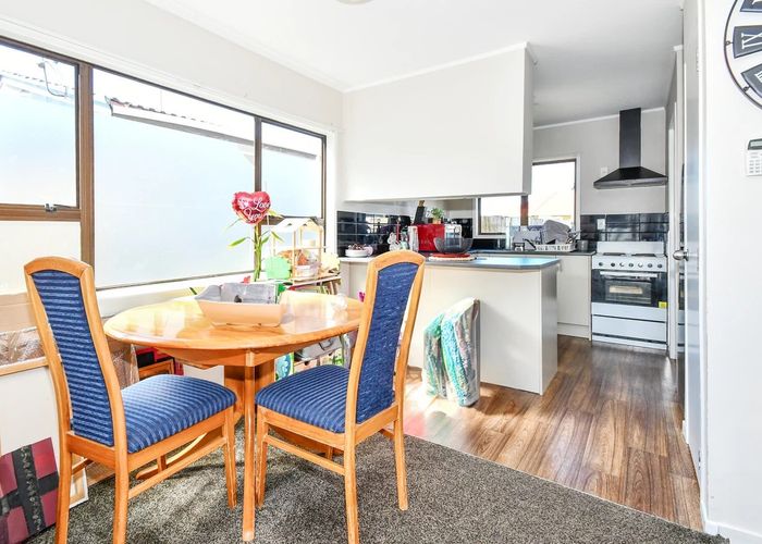  at 3/26 Burundi Avenue, Clendon Park, Manukau City, Auckland