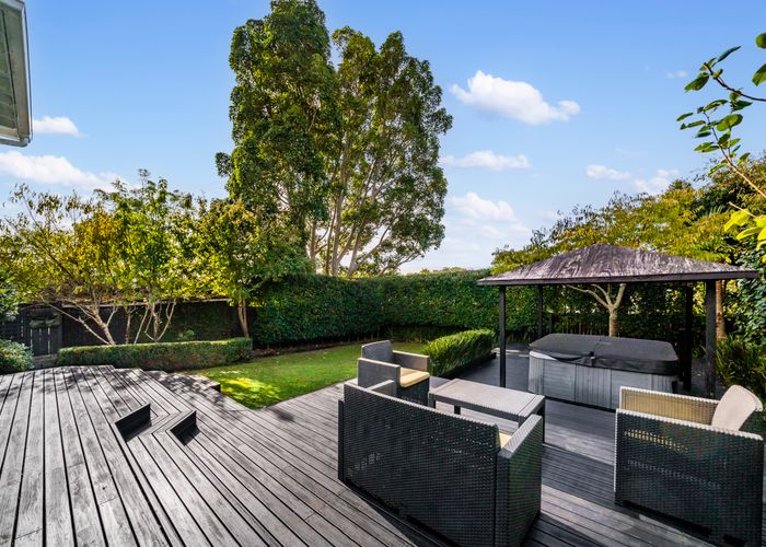  at 7 Selkirk Road, Mount Albert, Auckland