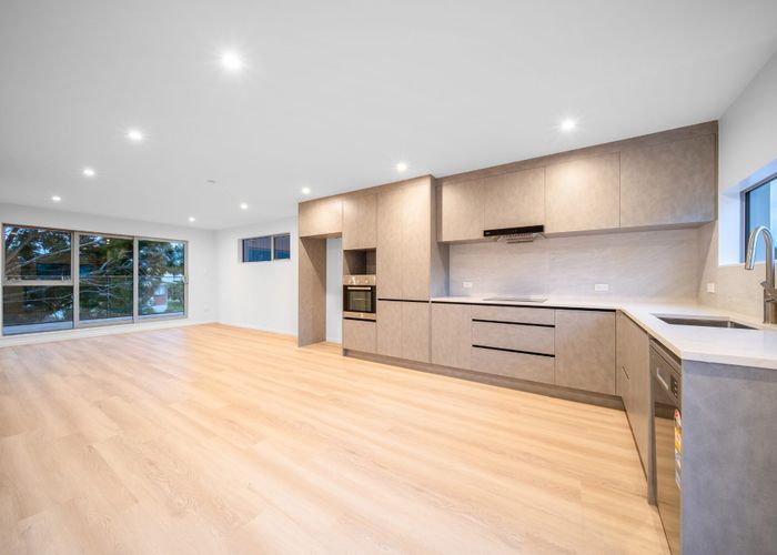  at 26D Trojan Crescent, New Lynn, Waitakere City, Auckland