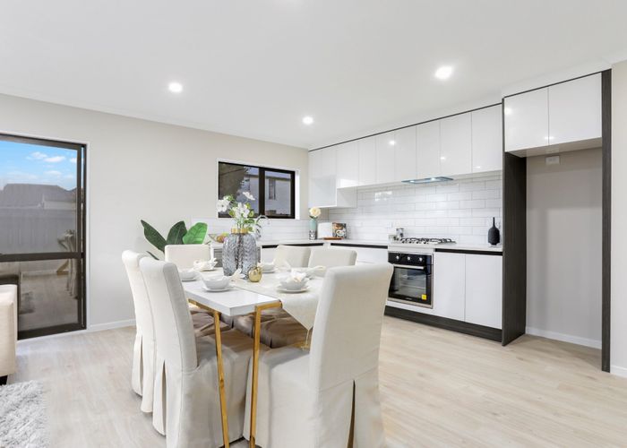 at 4D Trimmer Terrace, Papatoetoe, Auckland