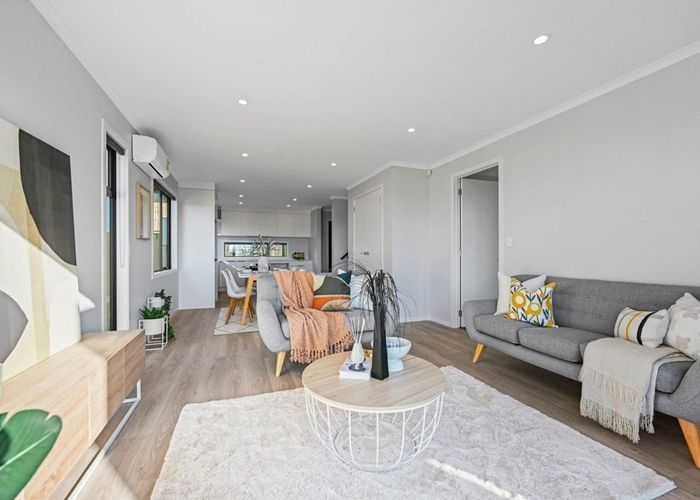  at 2/44 Rose Berry Crescent, Flagstaff, Hamilton, Waikato