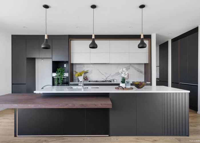  at 4 Ballyliffin Drive, Flat Bush, Auckland