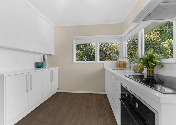  at 1/22 Evelyn Place, Hillcrest, Auckland