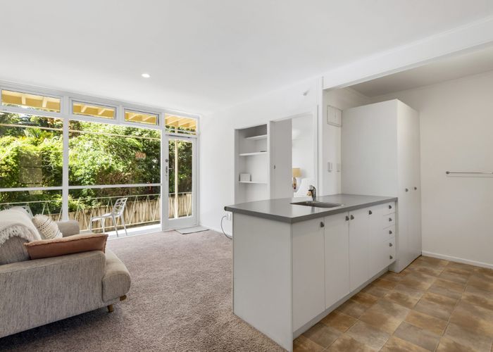  at 6/93 Vauxhall Road, Devonport, North Shore City, Auckland