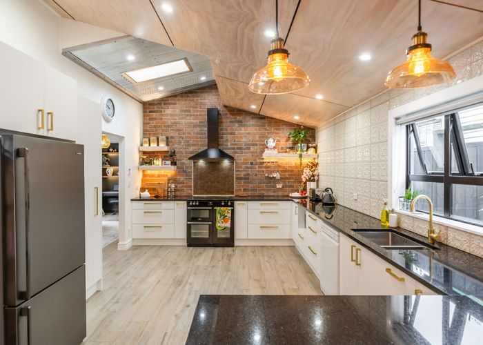  at 54 Granville Street, Silverstream, Upper Hutt