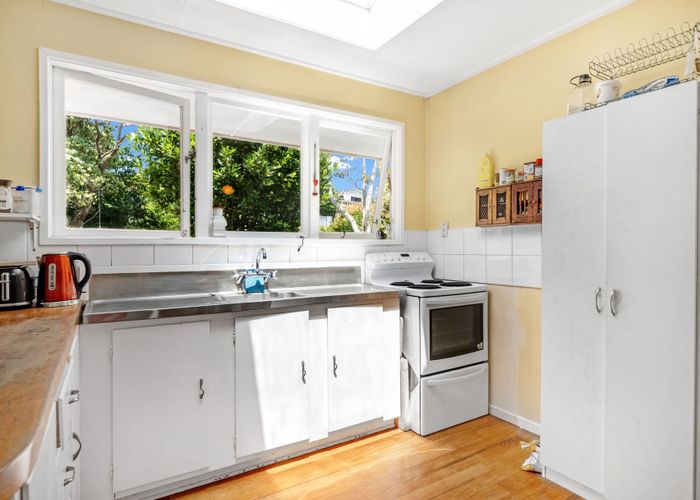  at 9 Matai street, Waiuku, Franklin, Auckland