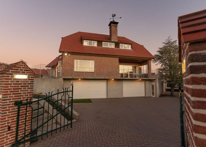  at 7 Nederland Avenue, Burwood, Christchurch City, Canterbury
