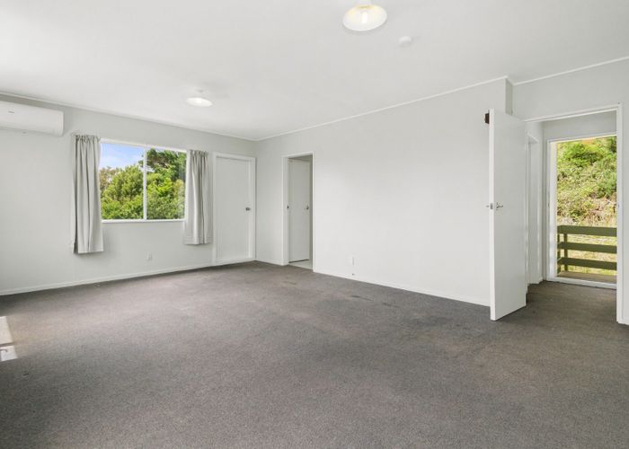  at 121A (Upstairs Unit) Ohariu Road, Johnsonville, Wellington, Wellington