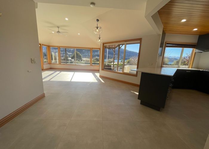  at 732 Peninsula Road, Kelvin Heights, Queenstown