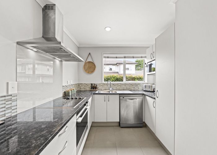  at 9 Akeake Lane, Manurewa, Manukau City, Auckland