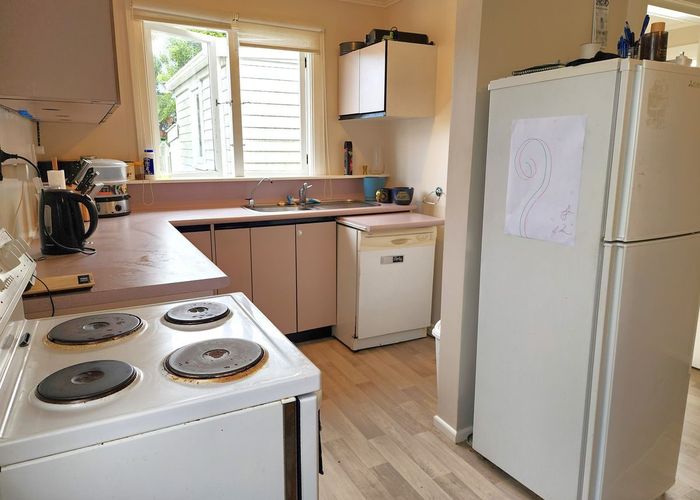  at 6 Ashmore Avenue, Cobden, Grey, West Coast