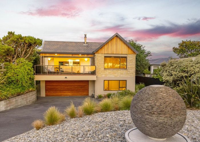  at 82 Marine Parade, Paraparaumu Beach, Paraparaumu