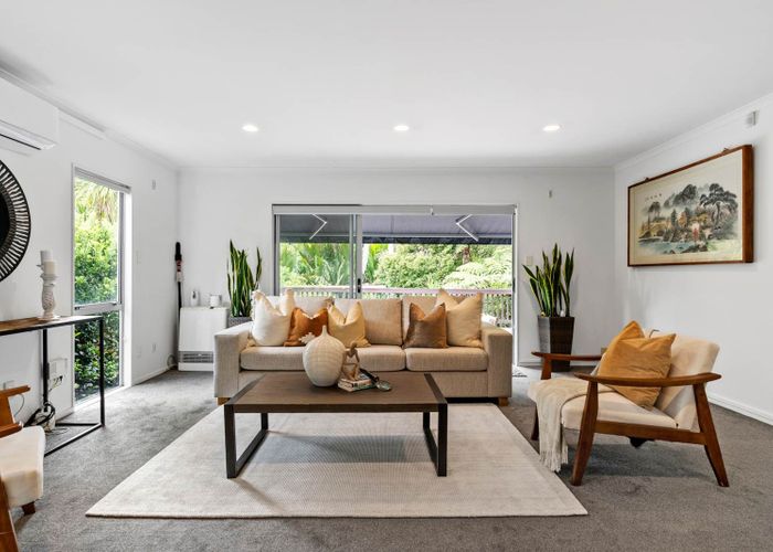  at 133A Glendhu Road, Glenfield, North Shore City, Auckland