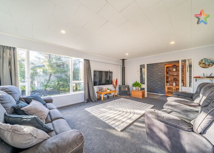  at 43 Discovery Drive, Whitby, Porirua, Wellington