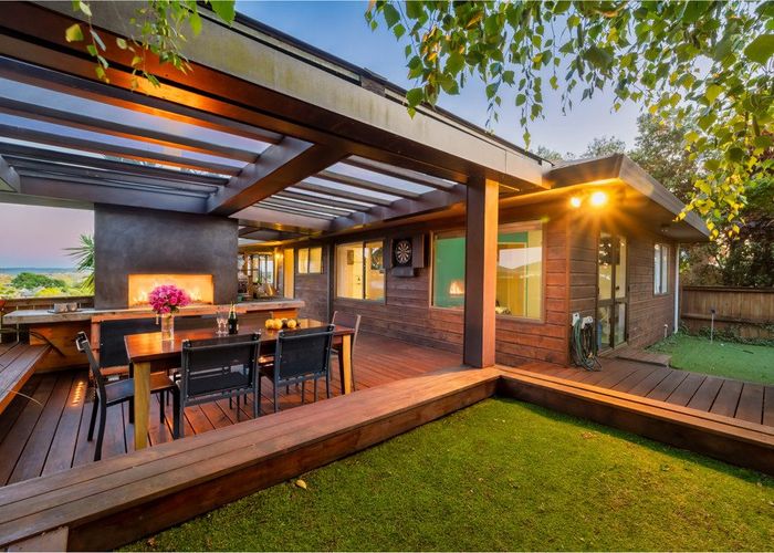 at 13A Cambric Place, Botany Downs, Auckland