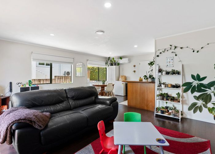  at 2/4 Gibraltar Street, Howick, Manukau City, Auckland