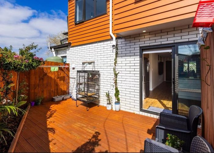  at 17E Ewbank Place, Manurewa, Manukau City, Auckland